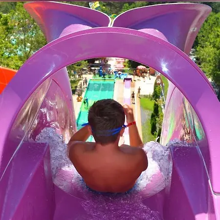 Park & Aqua Park 3*