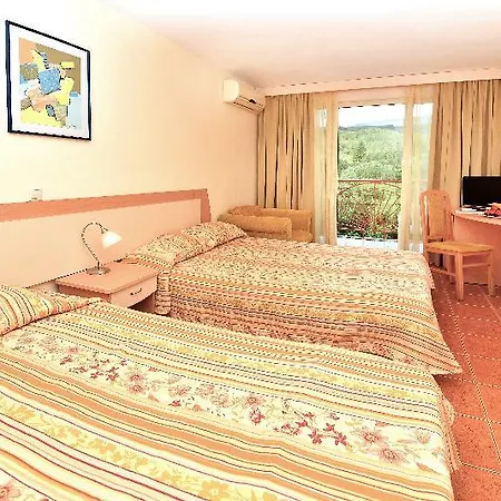 Park & Aqua Park Hotel 3*