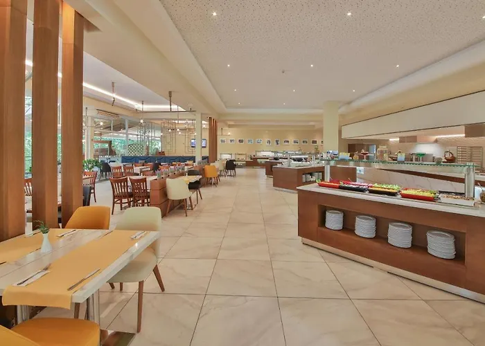 Park & Aqua Park Албена