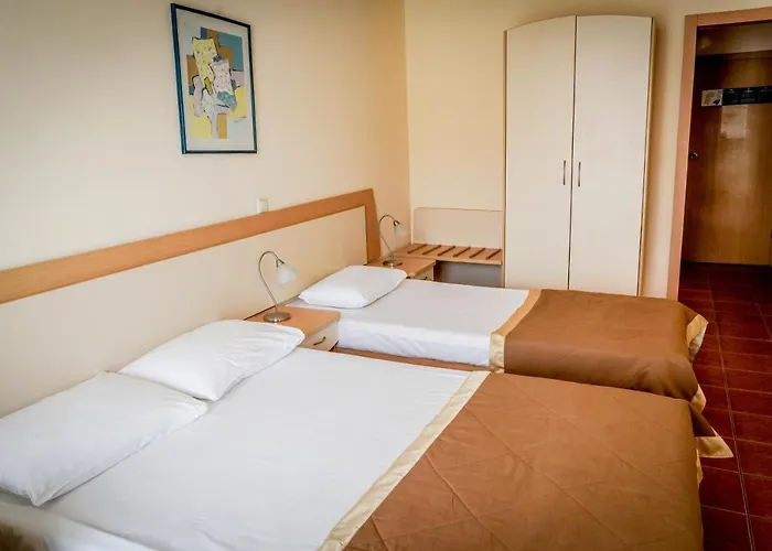 Park & Aqua Park 3* 알베나