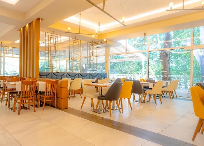 Готель Park & Aqua Park Албена