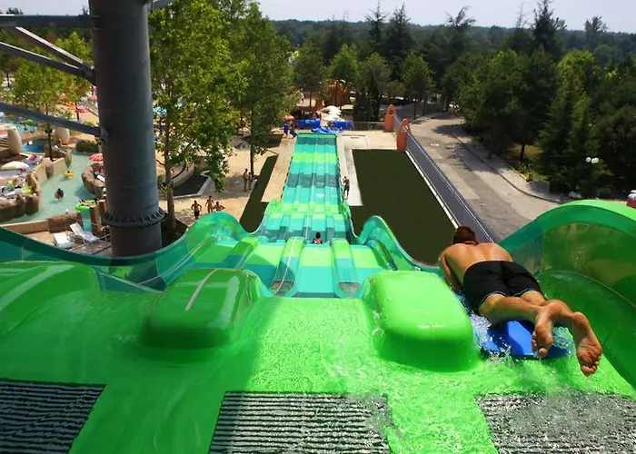 Park & Aqua Park Готель