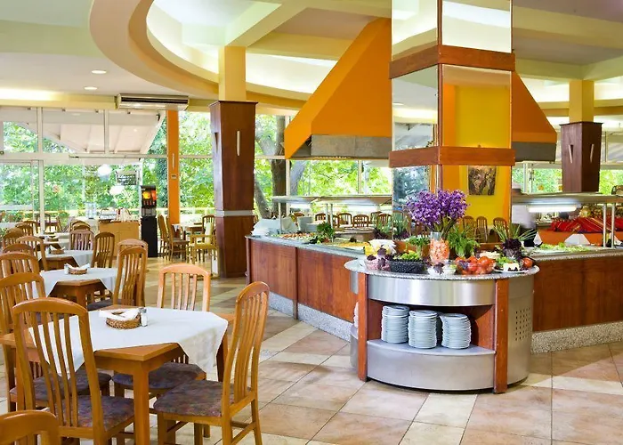 Park & Aqua Park Otel Albena