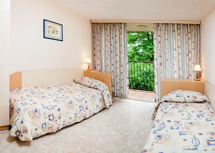 Park & Aqua Park Otel 3*